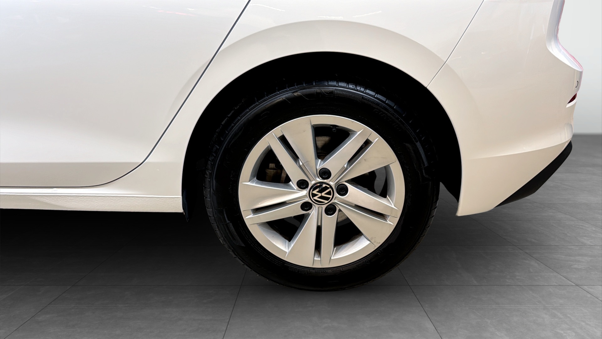 Volkswagen Golf WCM17T
