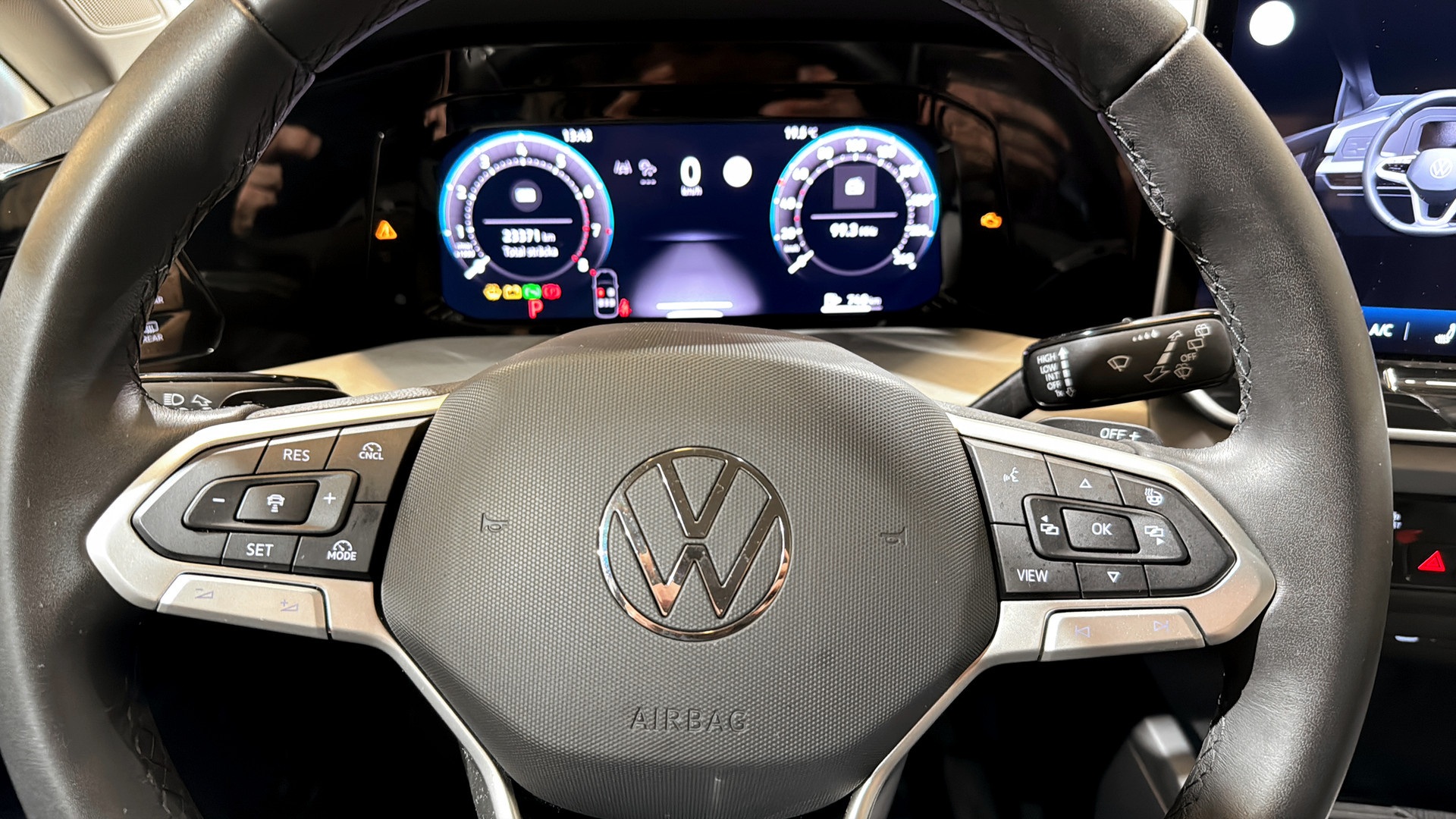 Volkswagen Golf WCM17T
