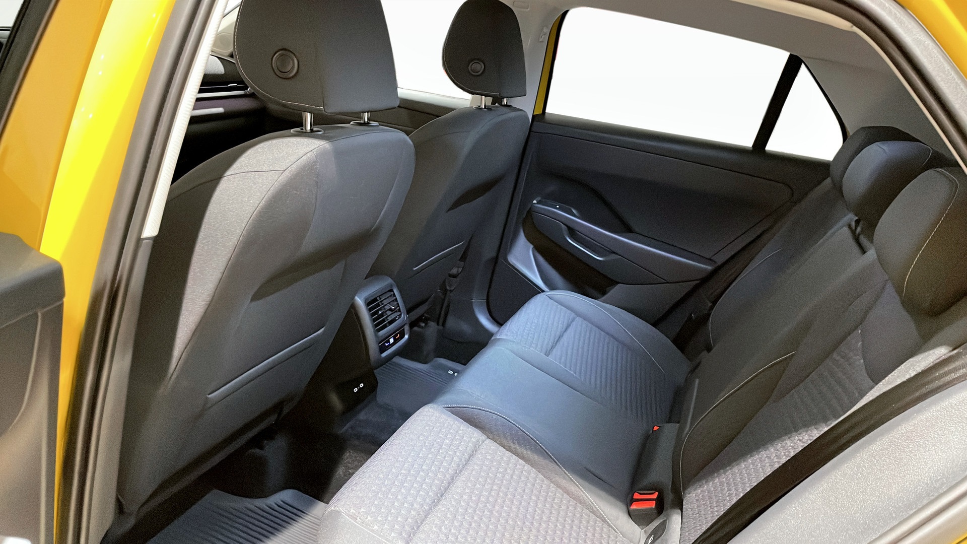 Volkswagen T-Roc WCN27D