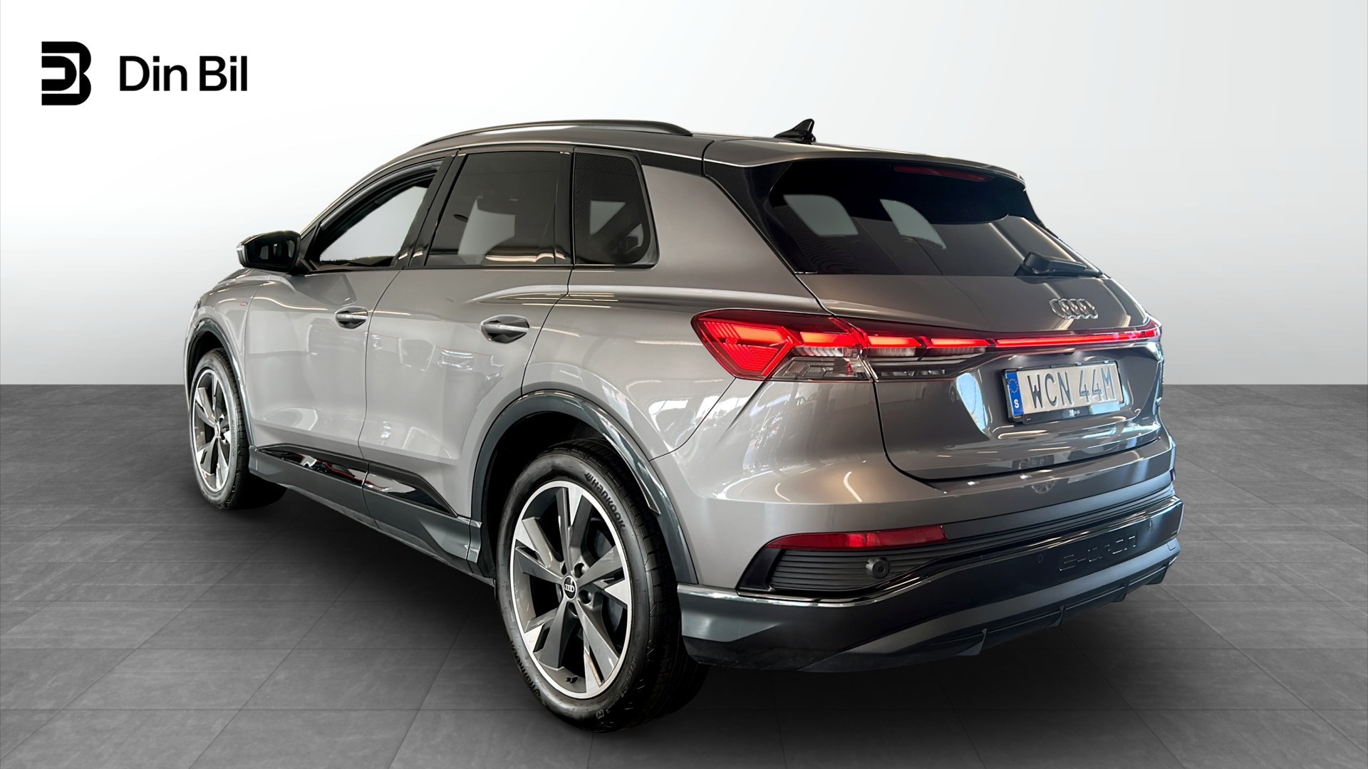 Audi Q4 e-tron WCN44M