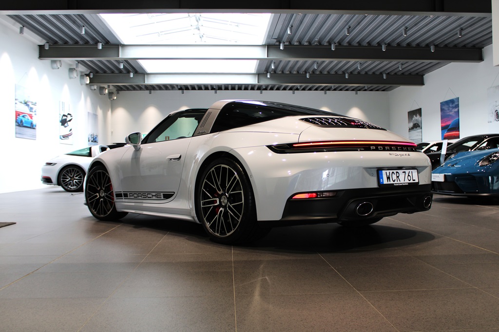 Porsche 911 Targa WCR76L