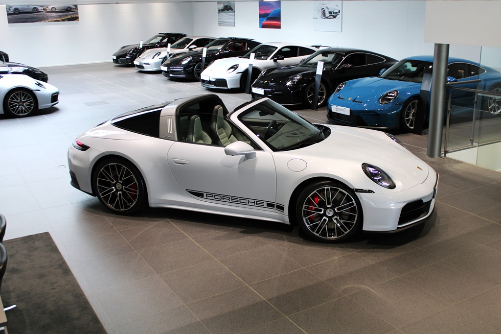 Porsche 911 Targa WCR76L