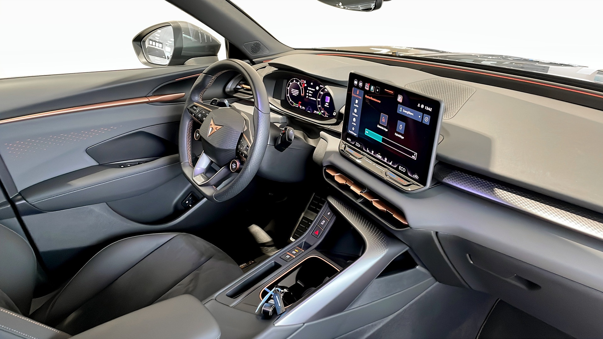 CUPRA Terramar WCT70J