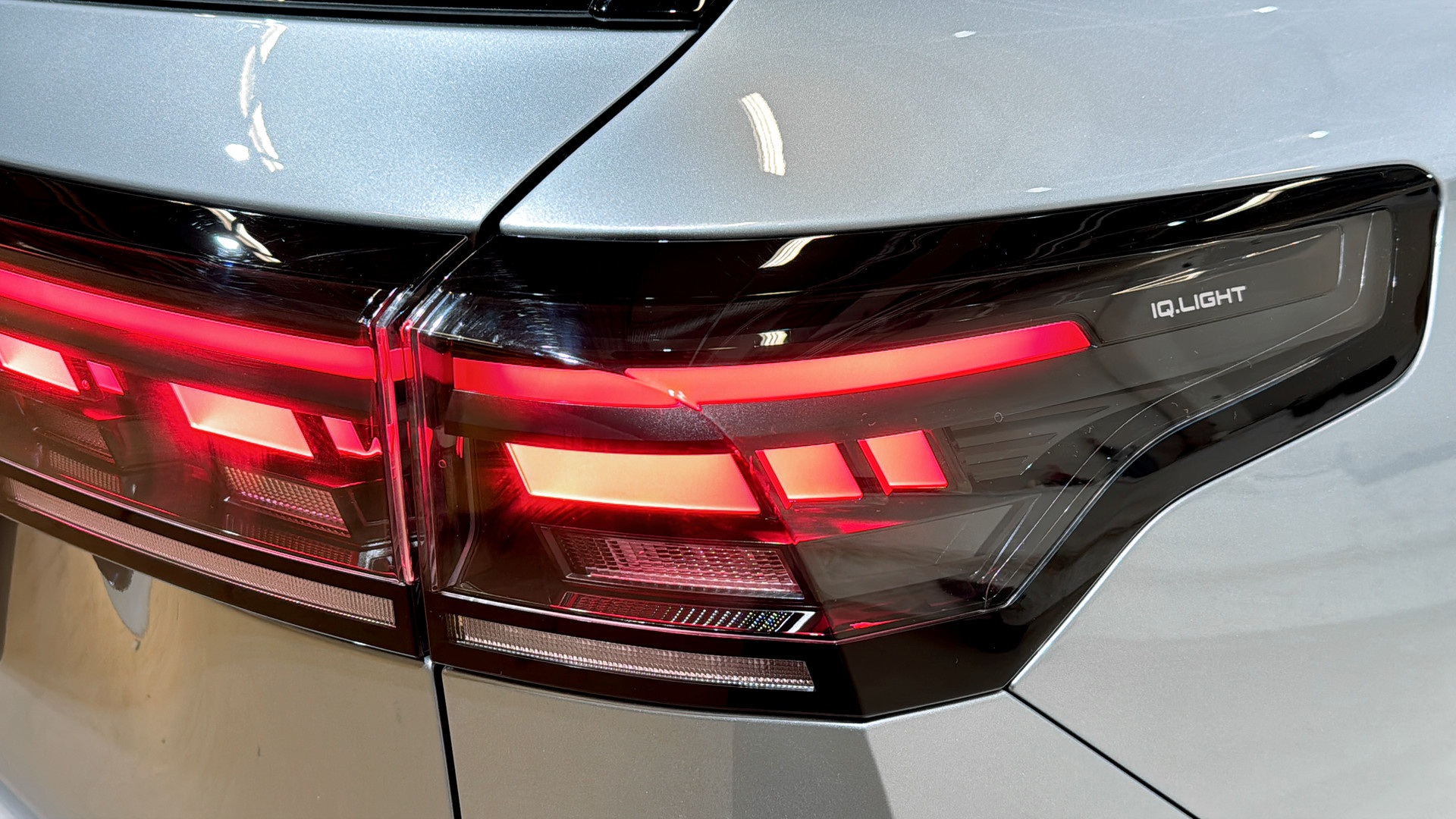 Volkswagen Tiguan WCU16T
