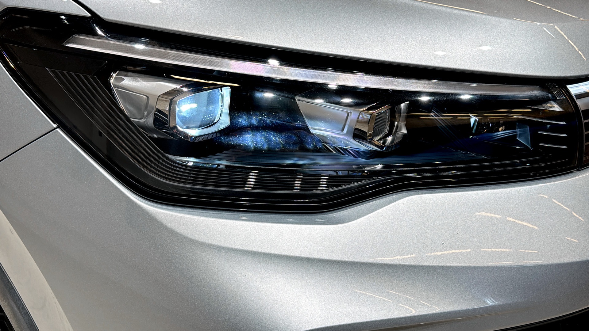Volkswagen Tiguan WCU16T