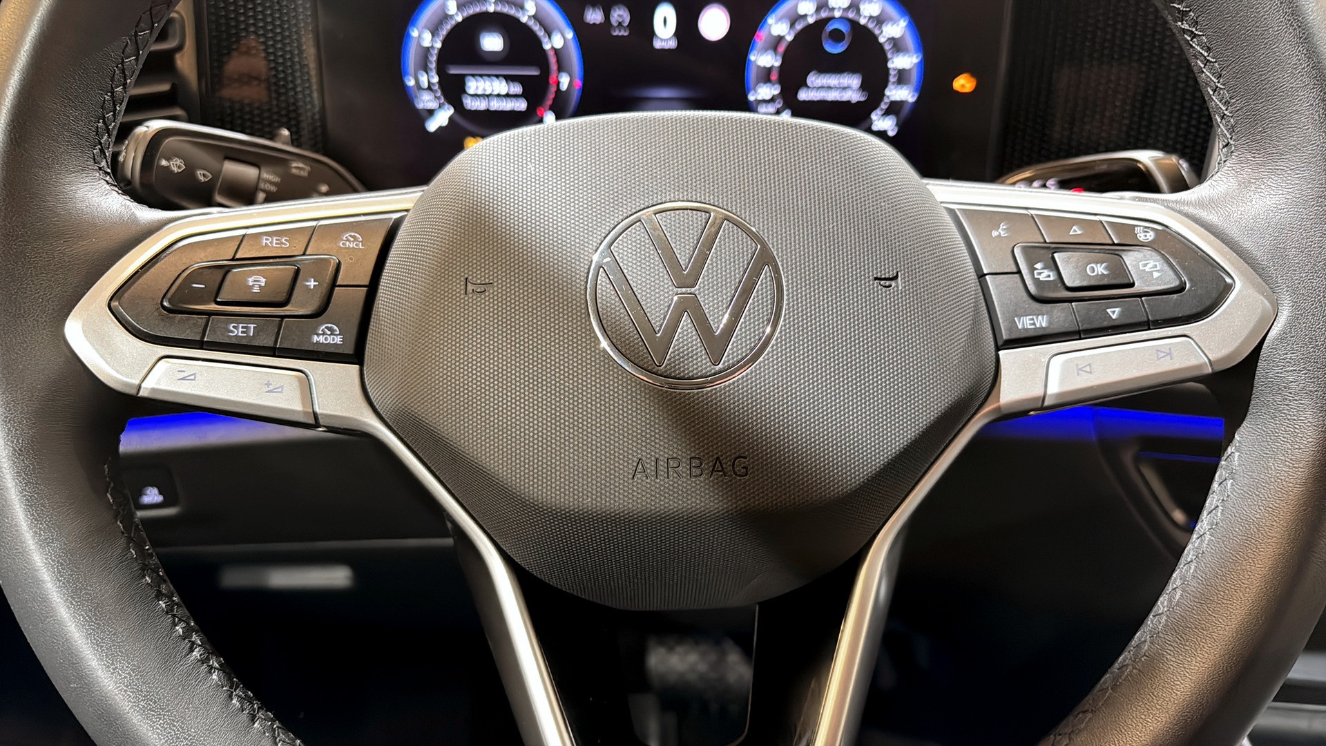 Volkswagen Tiguan WCU16T