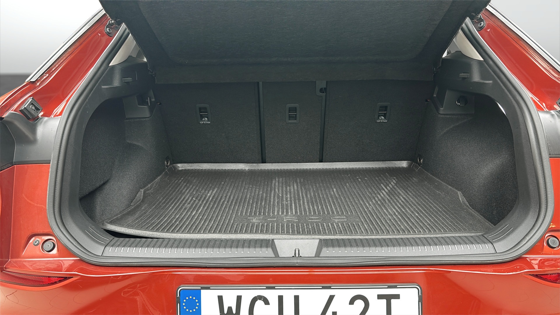 Volkswagen T-Roc WCU42T