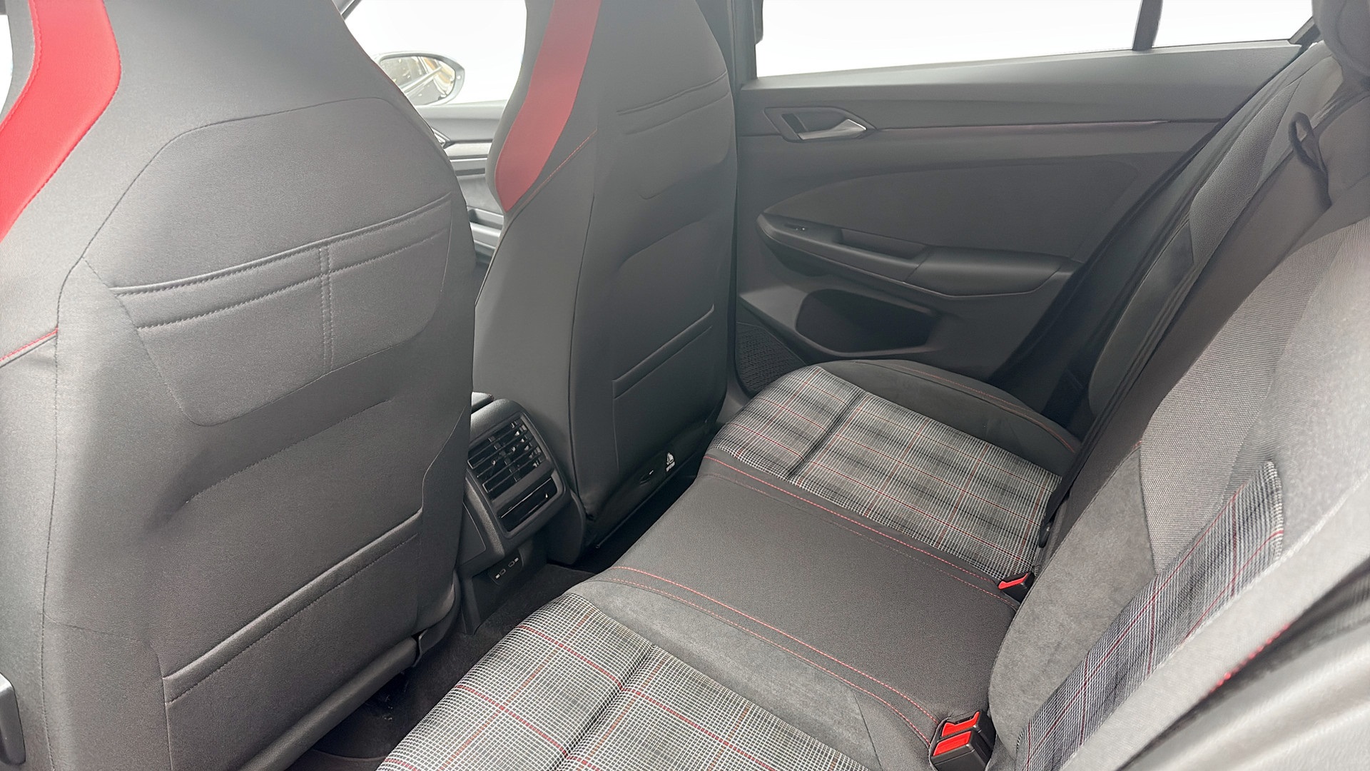 Volkswagen Golf WCX65K