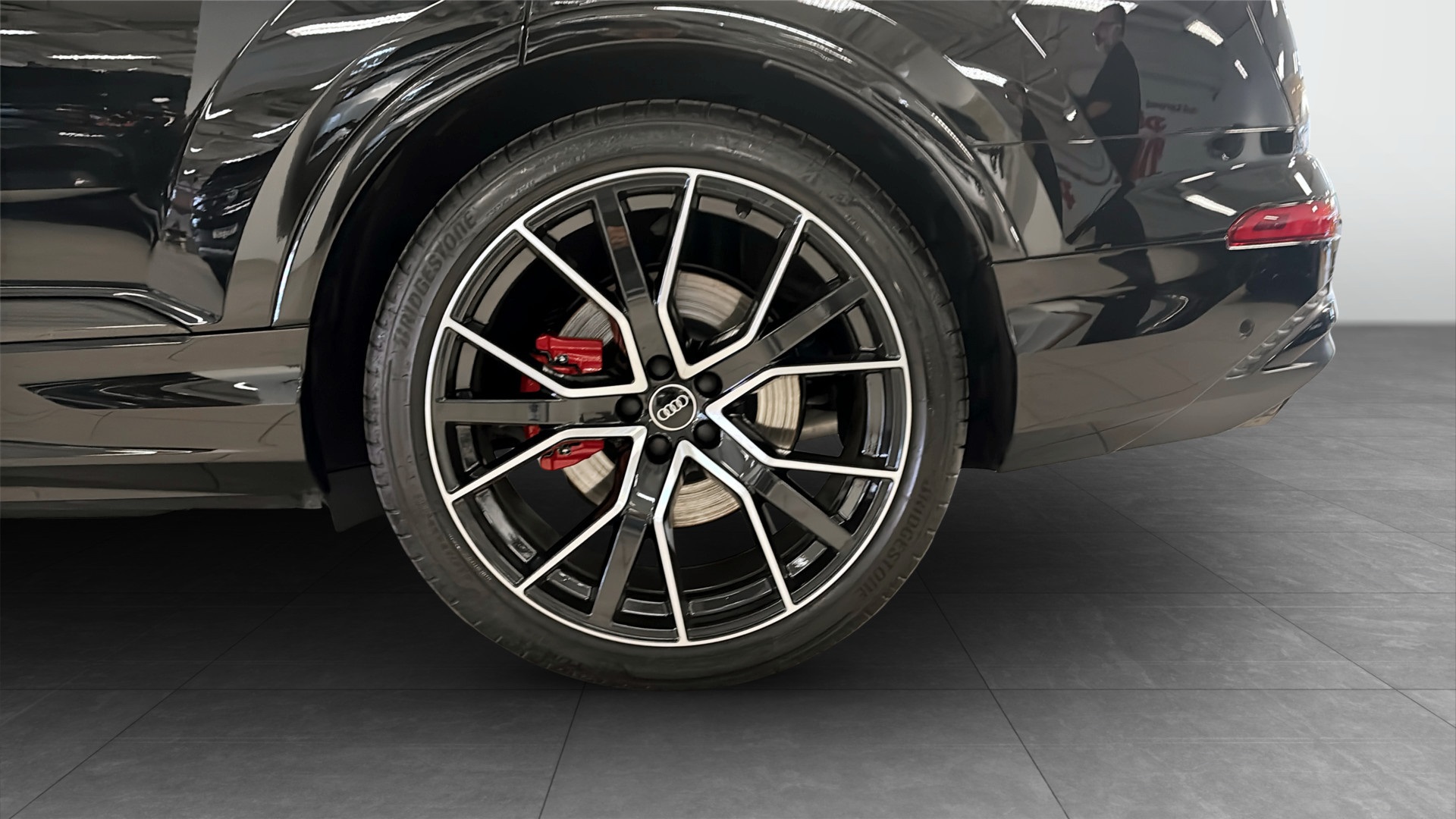 Audi Q7 WCY15K
