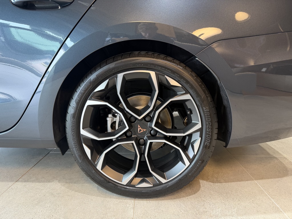 CUPRA Leon WDA88R