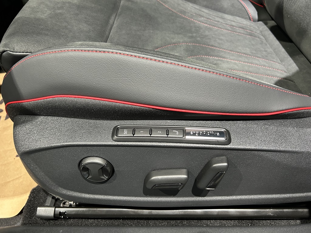 Volkswagen ID.4 WDC43E