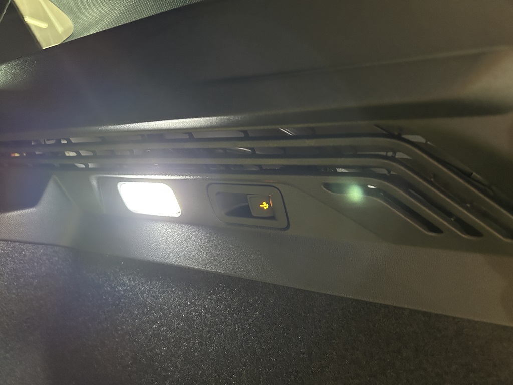Volkswagen ID.4 WDC43E
