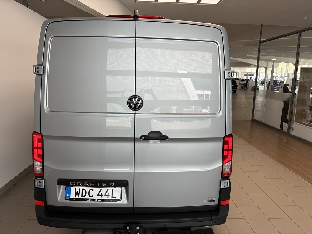 Volkswagen Crafter Skåp kort hjulbas WDC44L