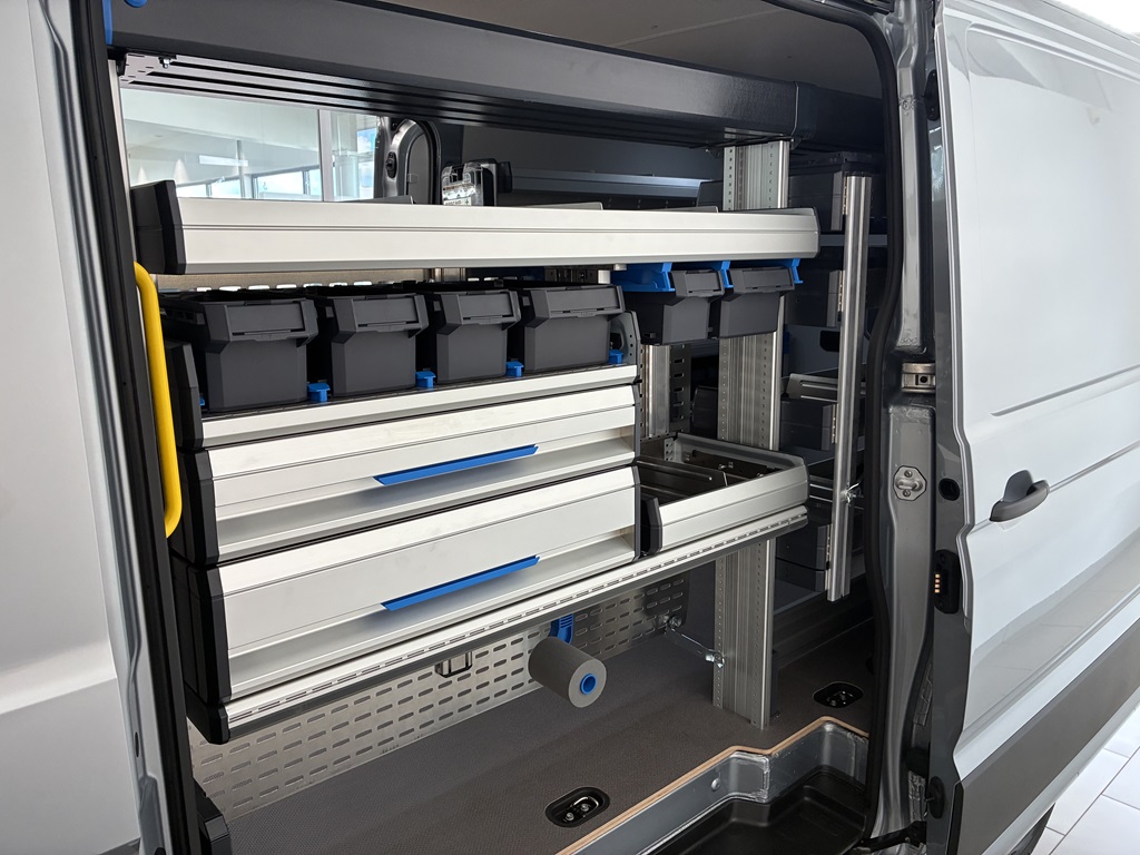Volkswagen Crafter Skåp kort hjulbas WDC44L