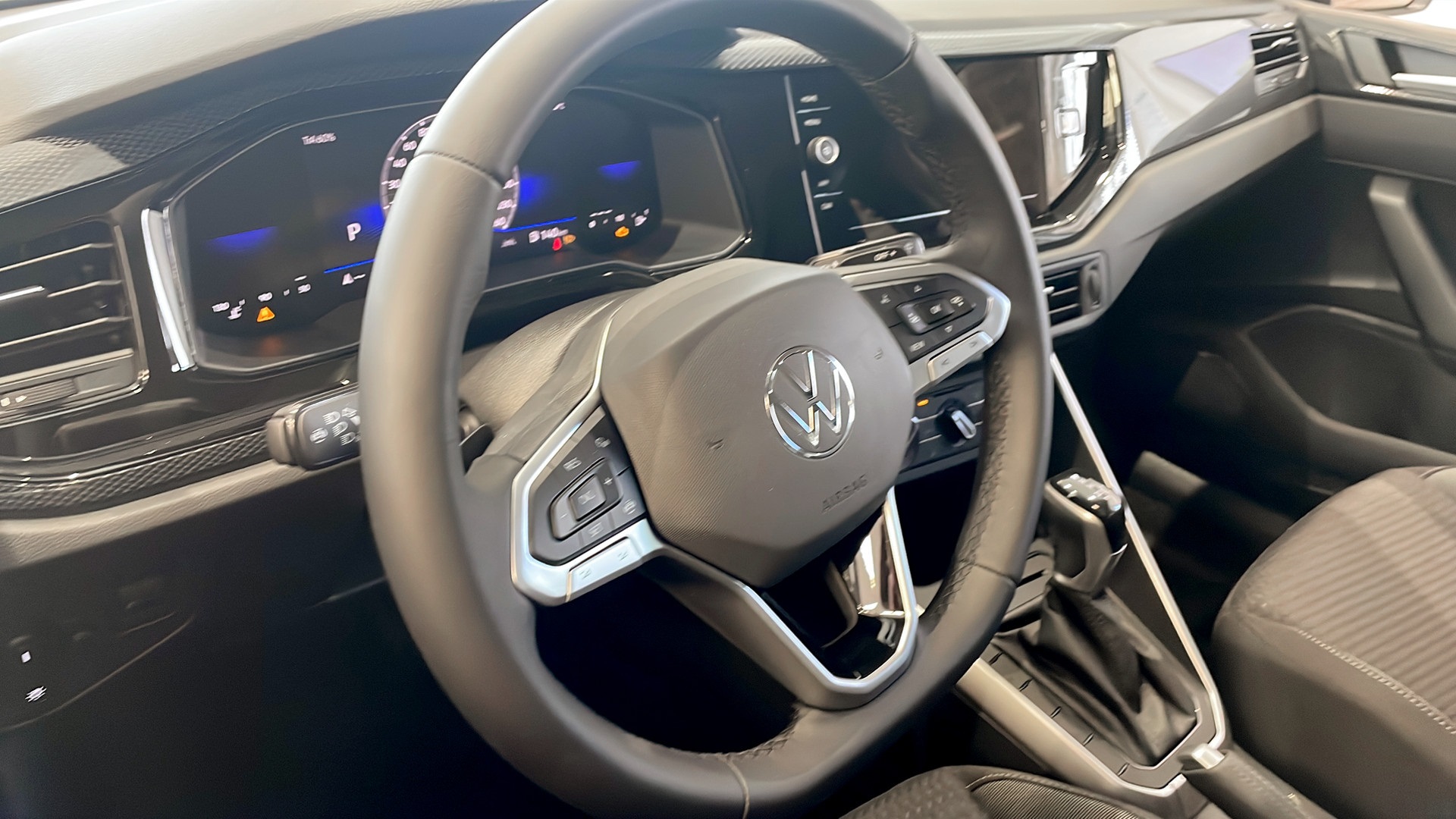 Volkswagen Polo WDD46L