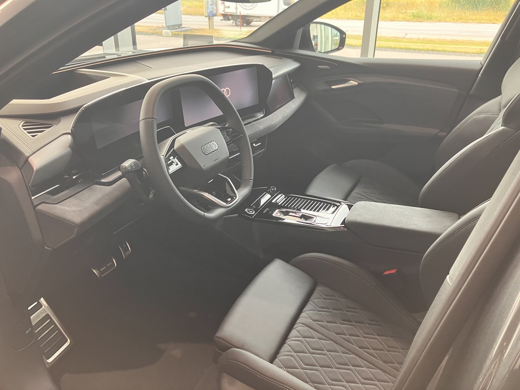 Audi Q6 e-tron WDD50X