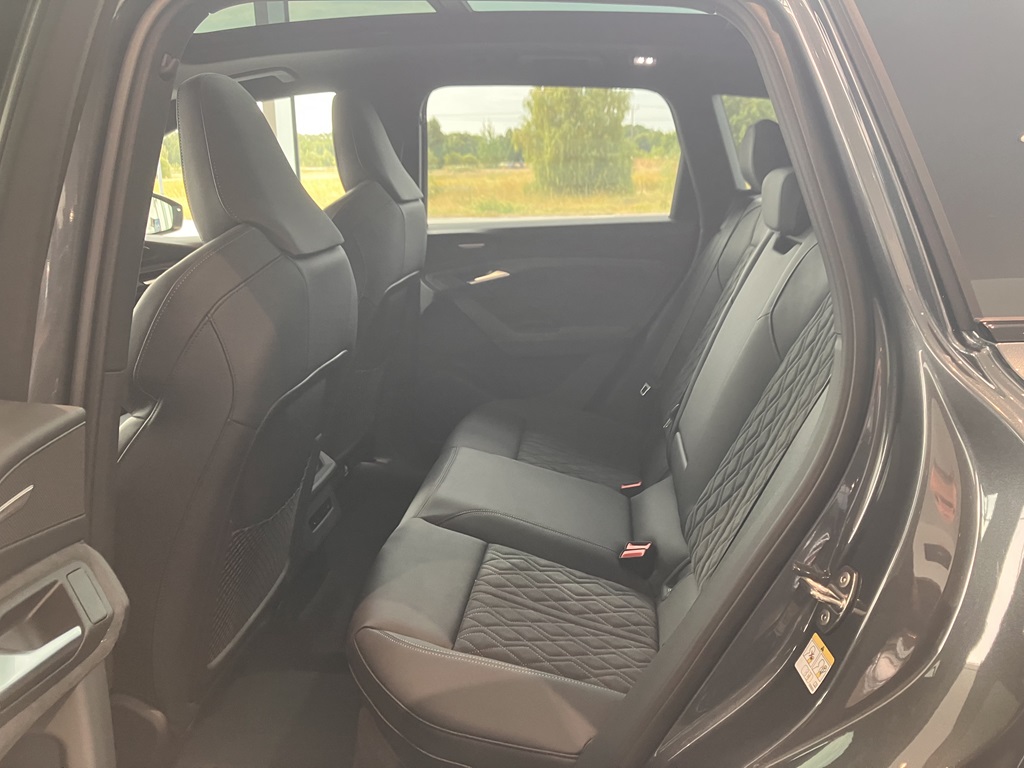 Audi Q6 e-tron WDD50X