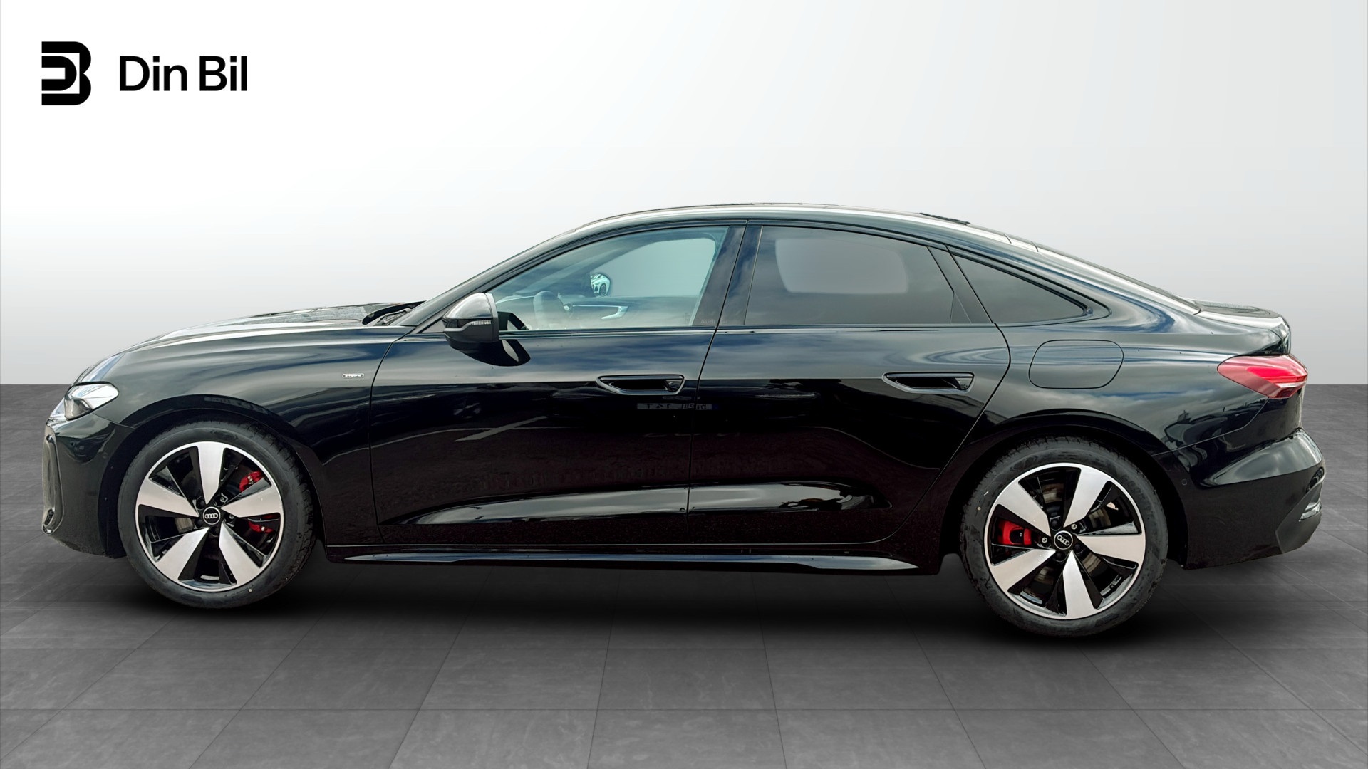Audi A5 Sedan WDD68K