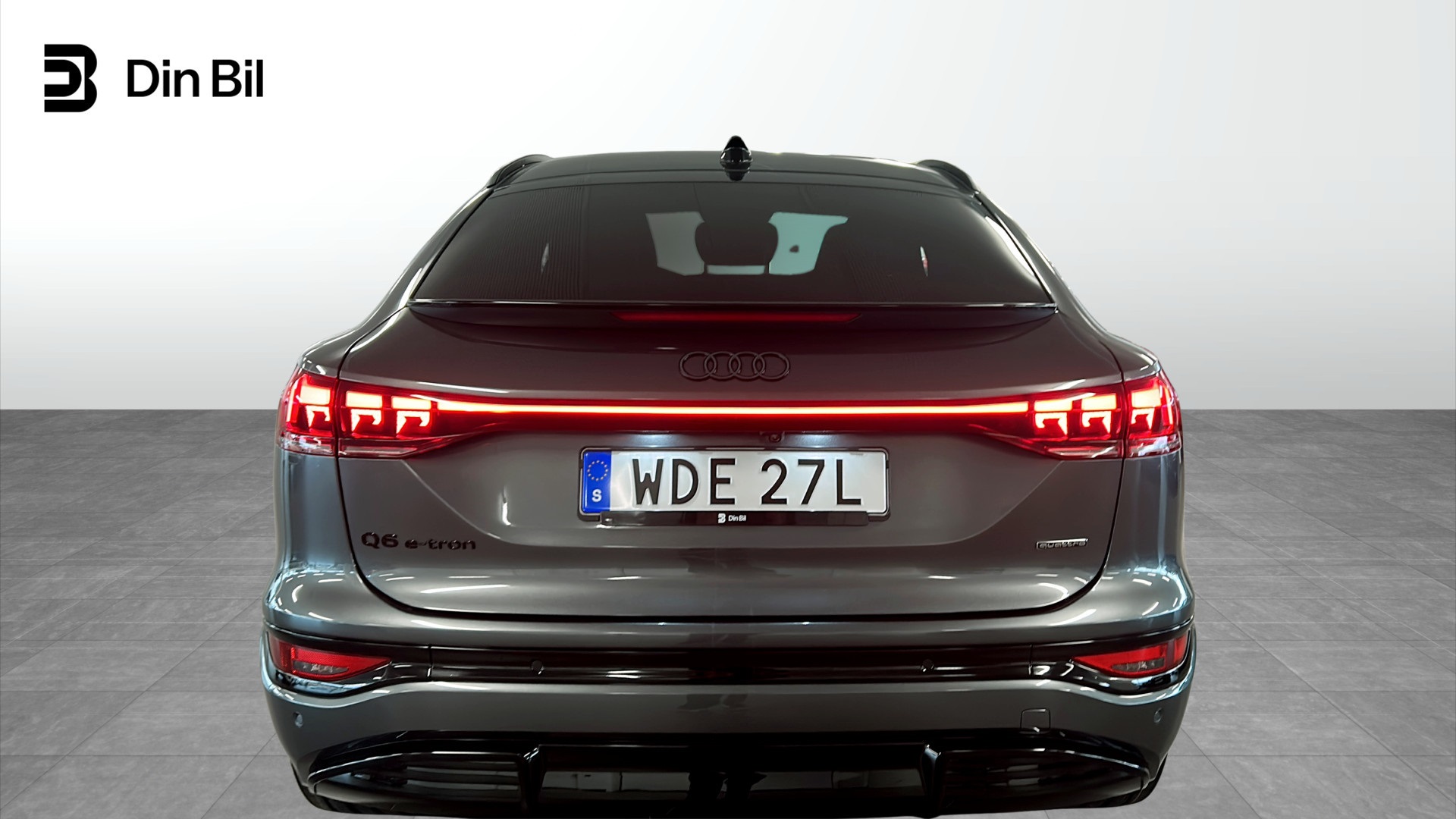 Audi Q6 e-tron WDE27L