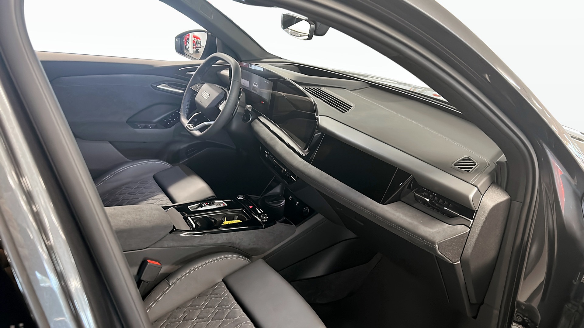 Audi Q6 e-tron WDE27L