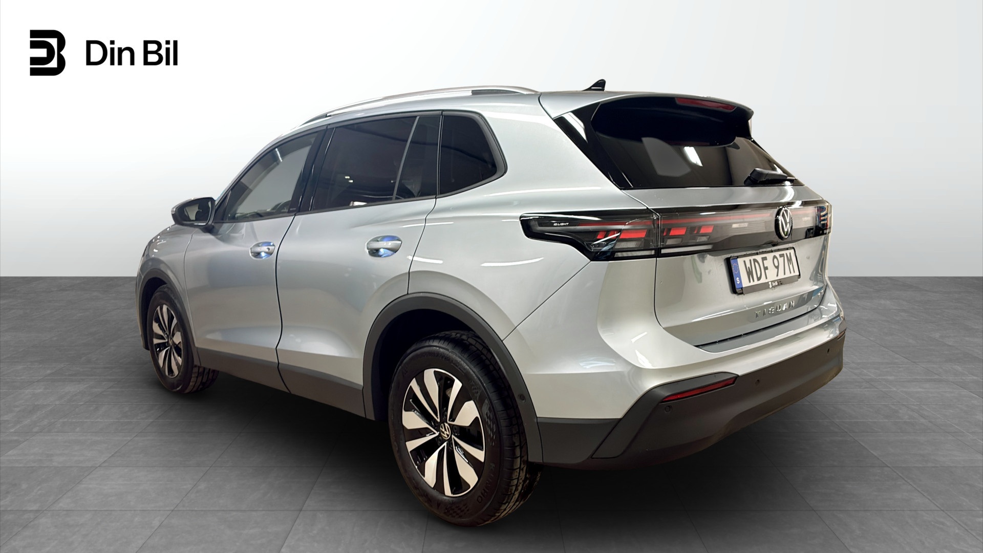 Volkswagen Tiguan WDF97M