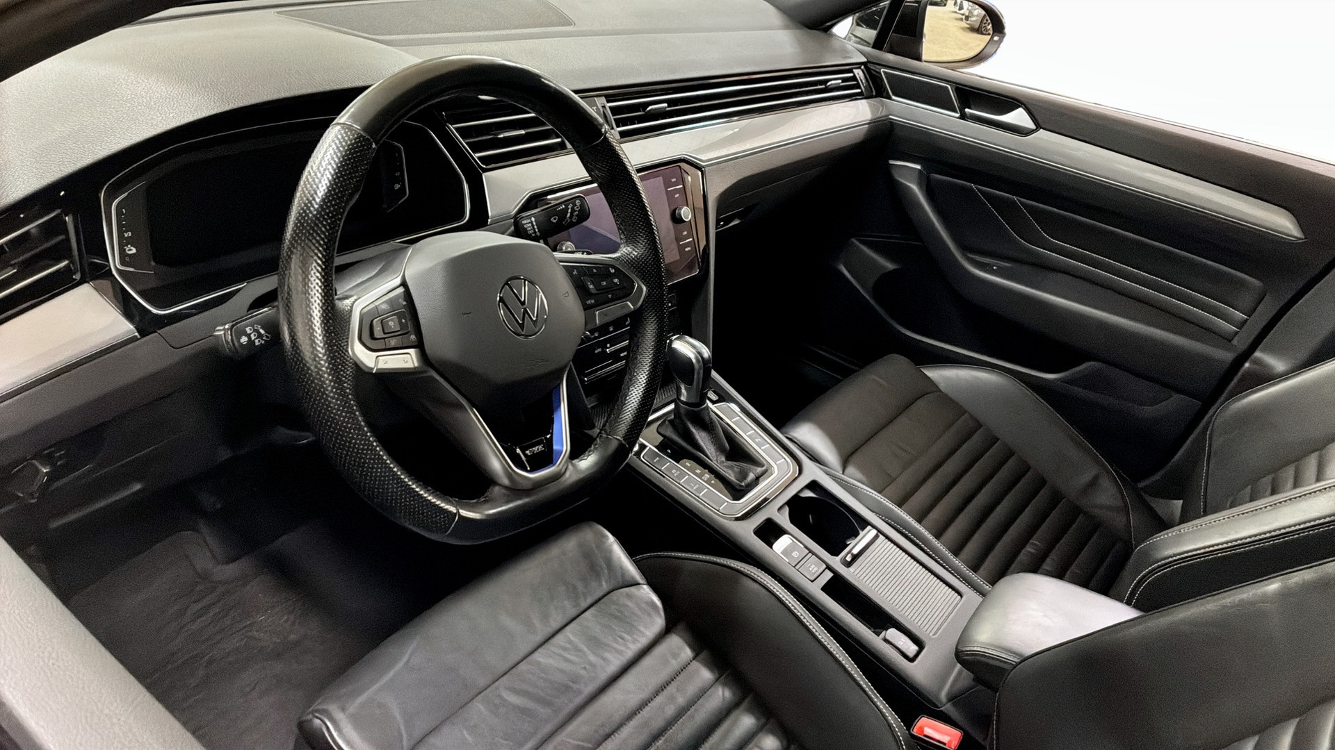 Volkswagen Passat Sportscombi WDL28F