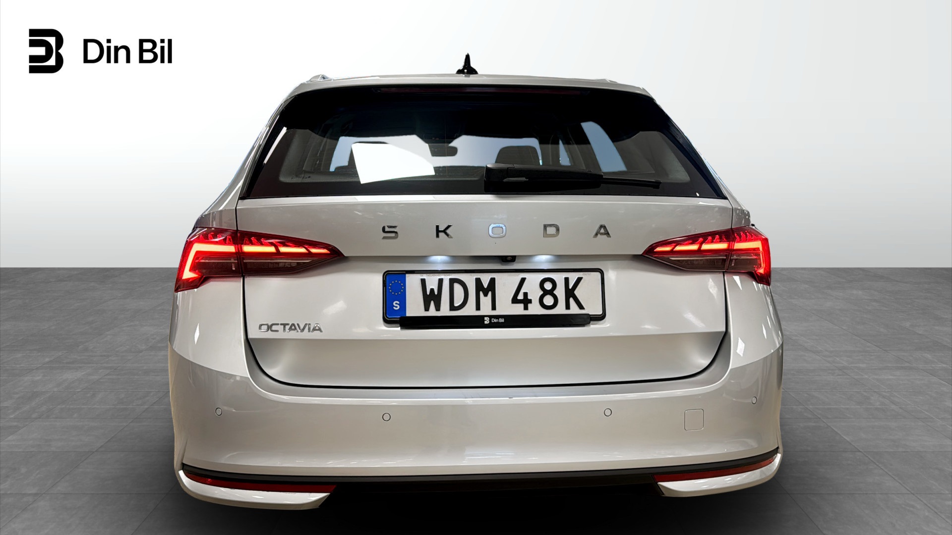Skoda Octavia Combi WDM48K