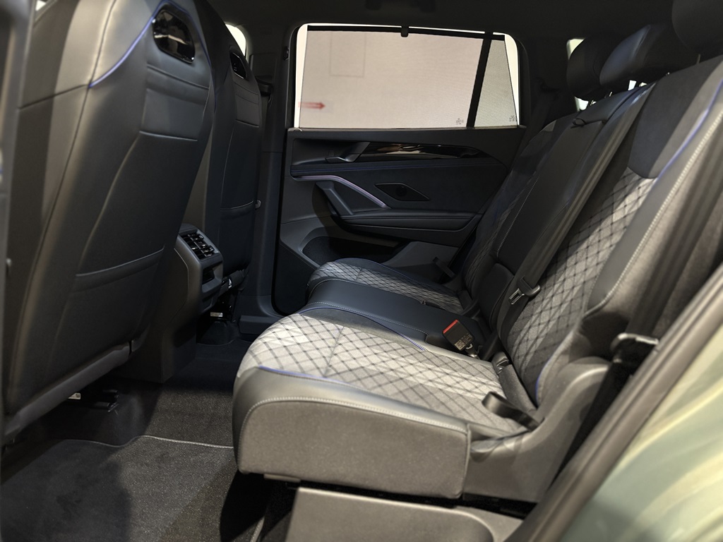 Volkswagen Tayron WEE86U
