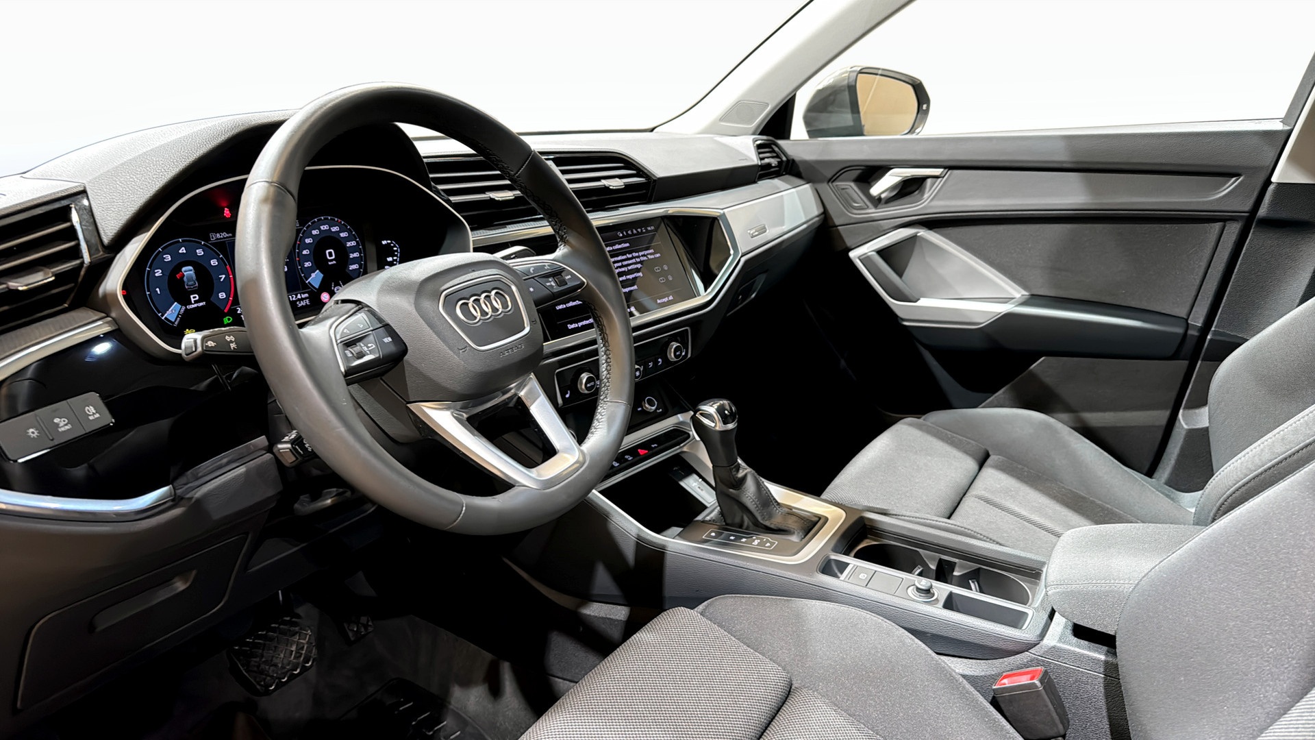 Audi Q3 WES85J