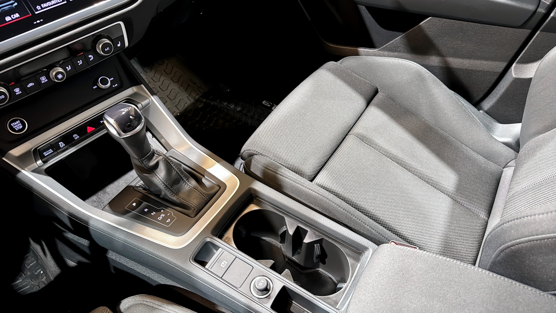 Audi Q3 WES85J