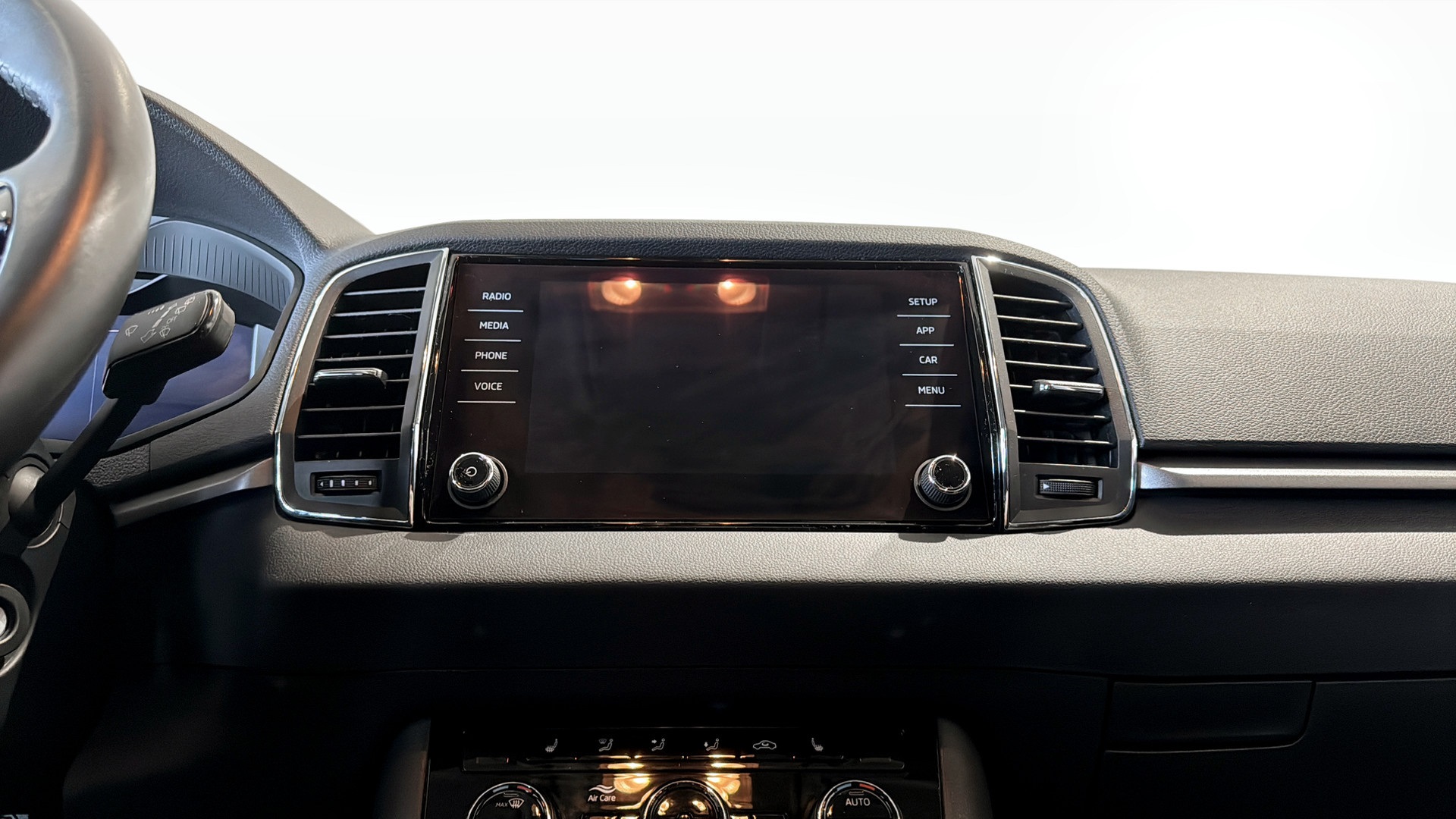 Skoda Karoq WEU59P