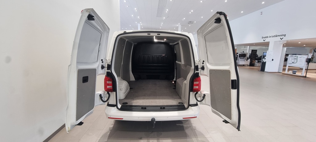 Volkswagen T6 WEY989