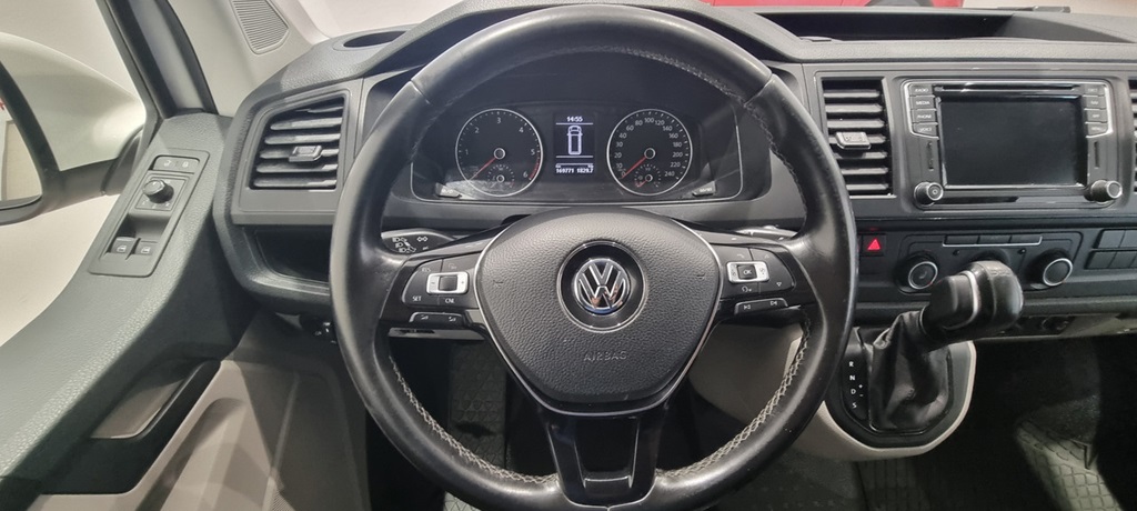 Volkswagen T6 WEY989