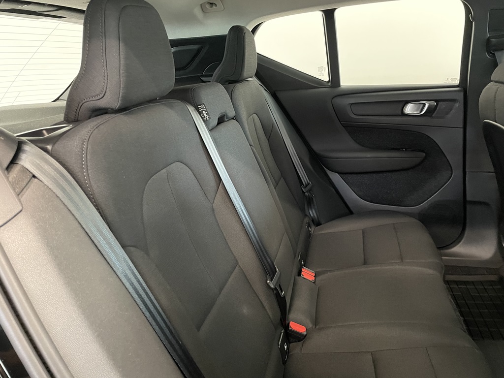 Volvo XC40 WFB28P