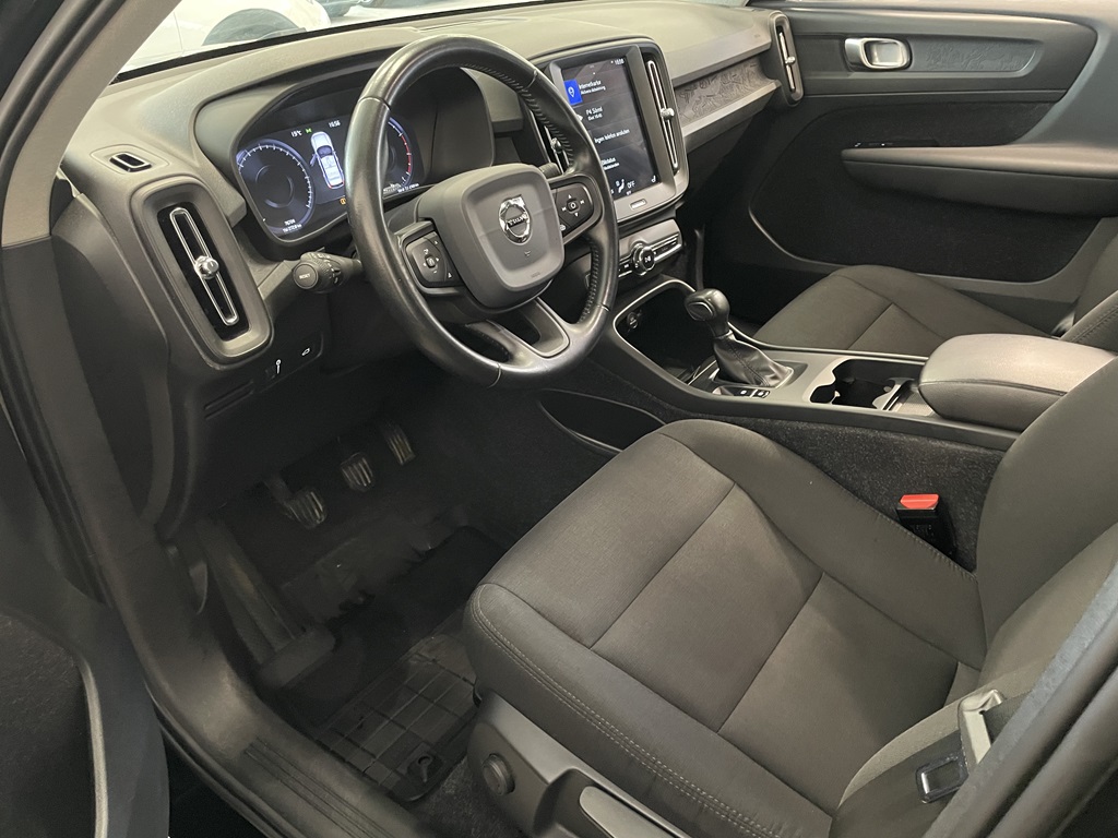 Volvo XC40 WFB28P