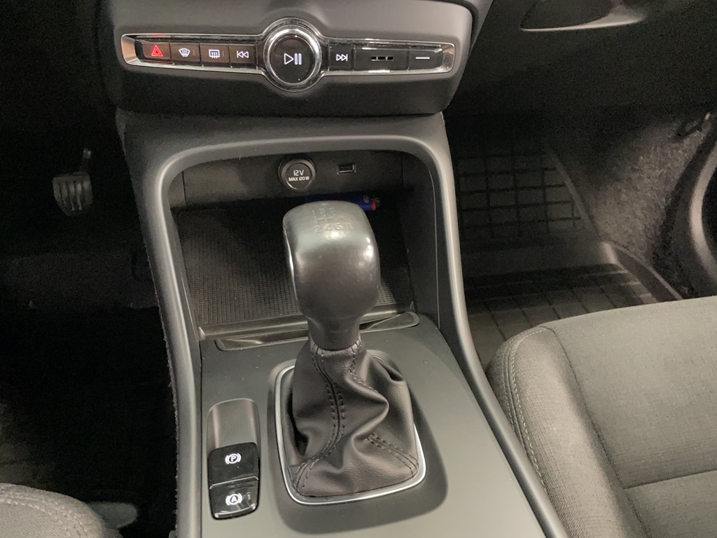Volvo XC40 WFB28P