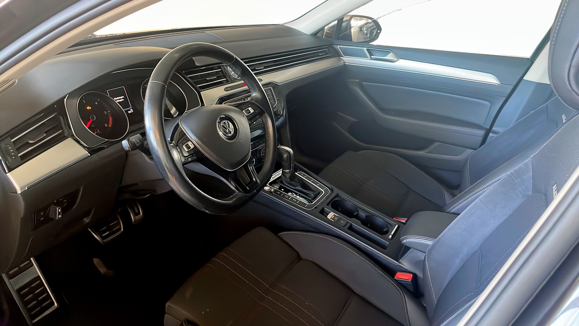 Volkswagen Passat WFW005