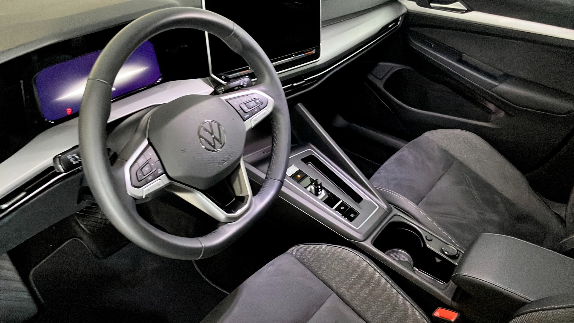 Volkswagen Golf WGM21M