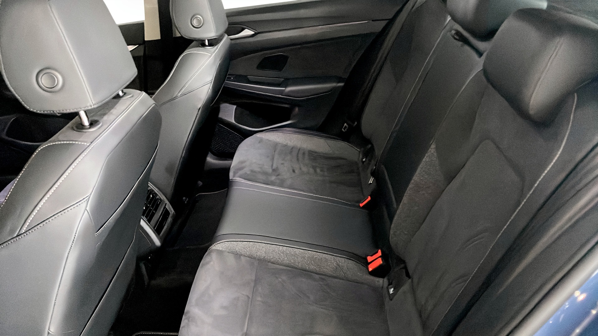 Volkswagen Golf WGM21M