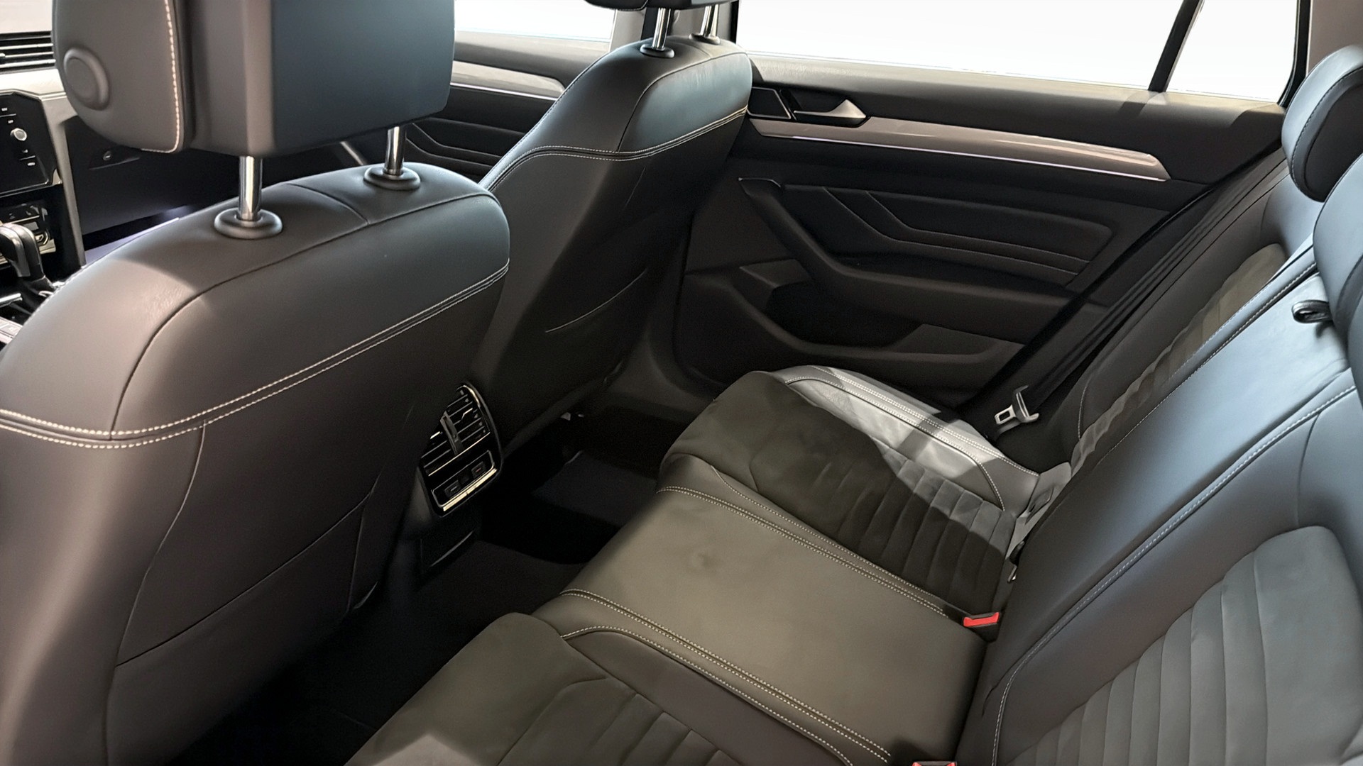Volkswagen Passat Sportscombi WGN99C