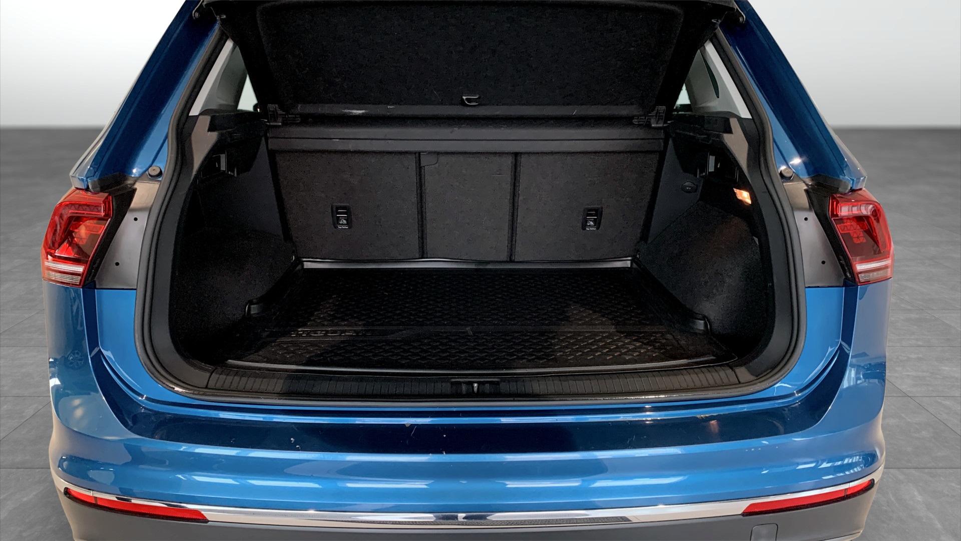 Volkswagen Tiguan WGU508