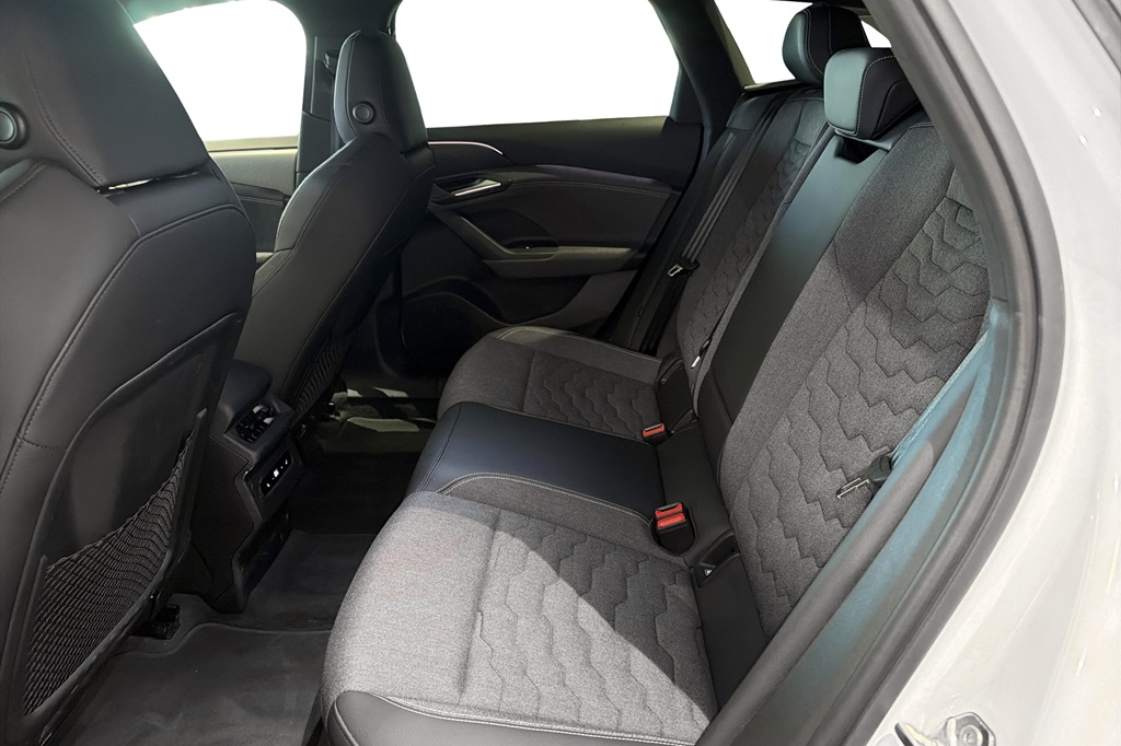 Audi A6 Avant e-tron WHJ85J