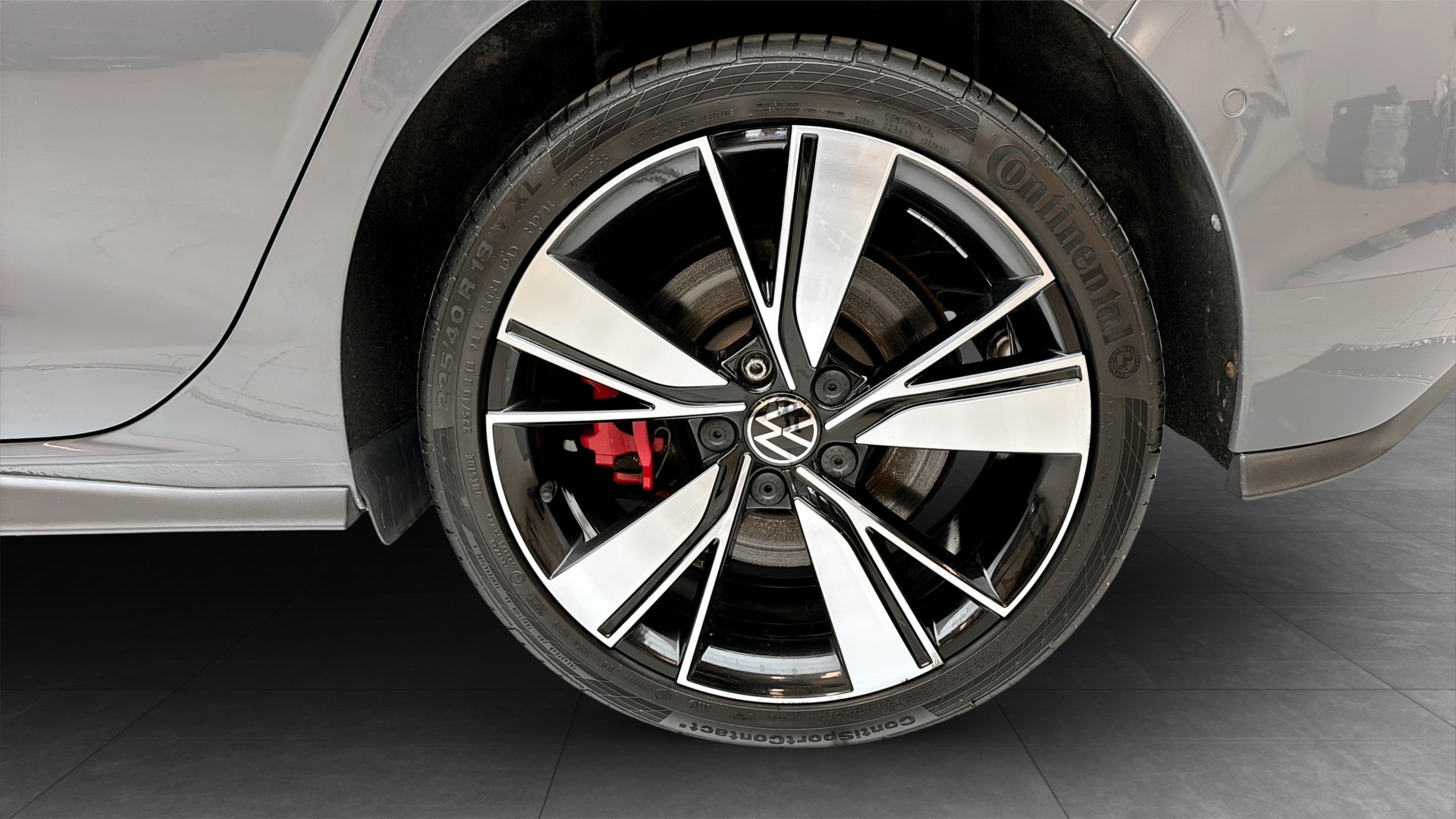 Volkswagen Golf WHU80U