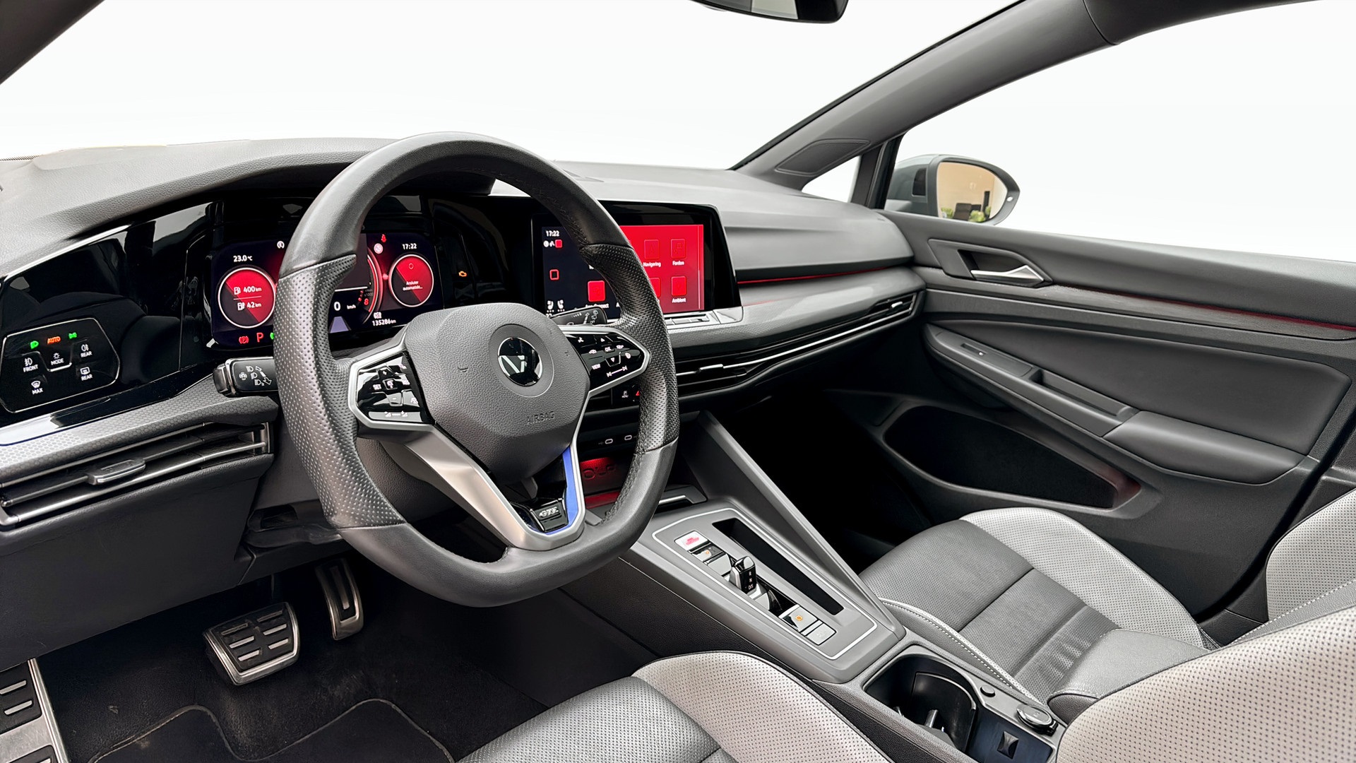 Volkswagen Golf WHU80U
