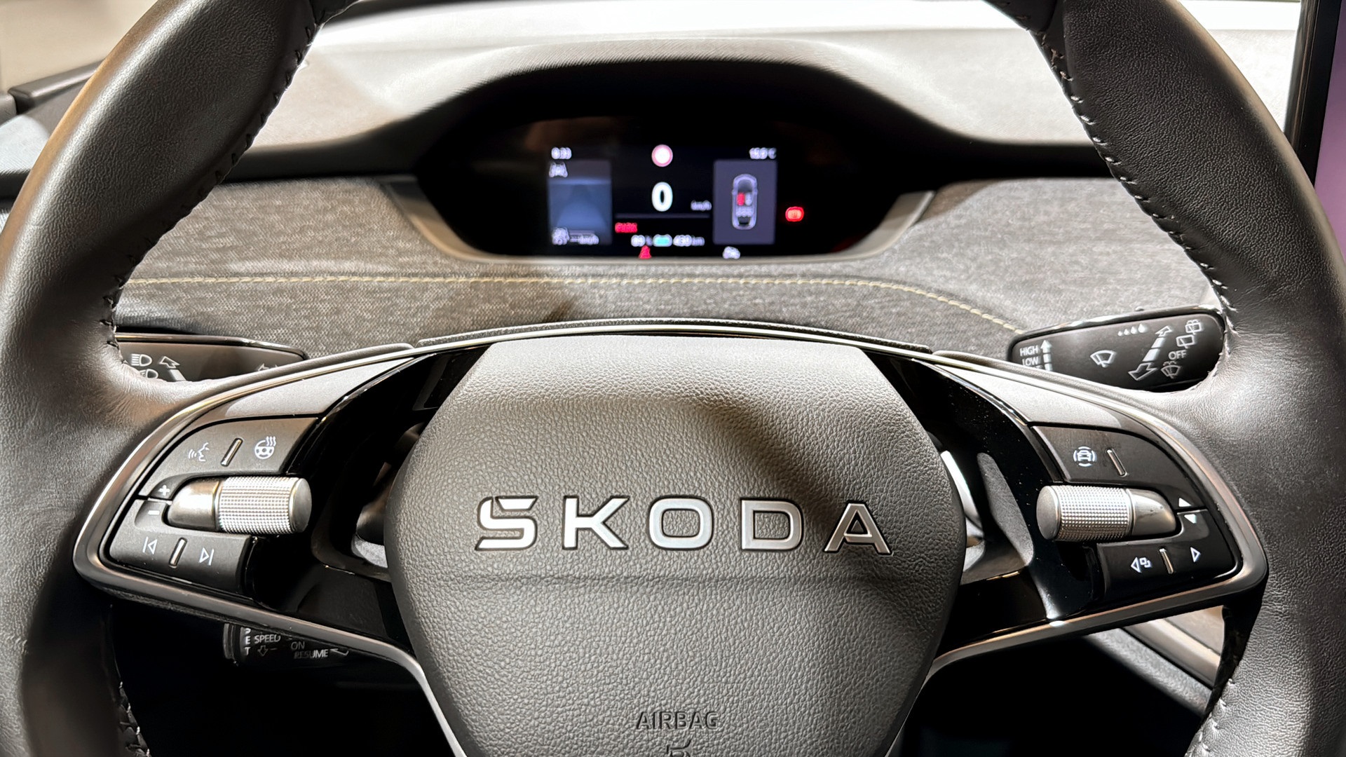 Skoda Elroq WJB25J
