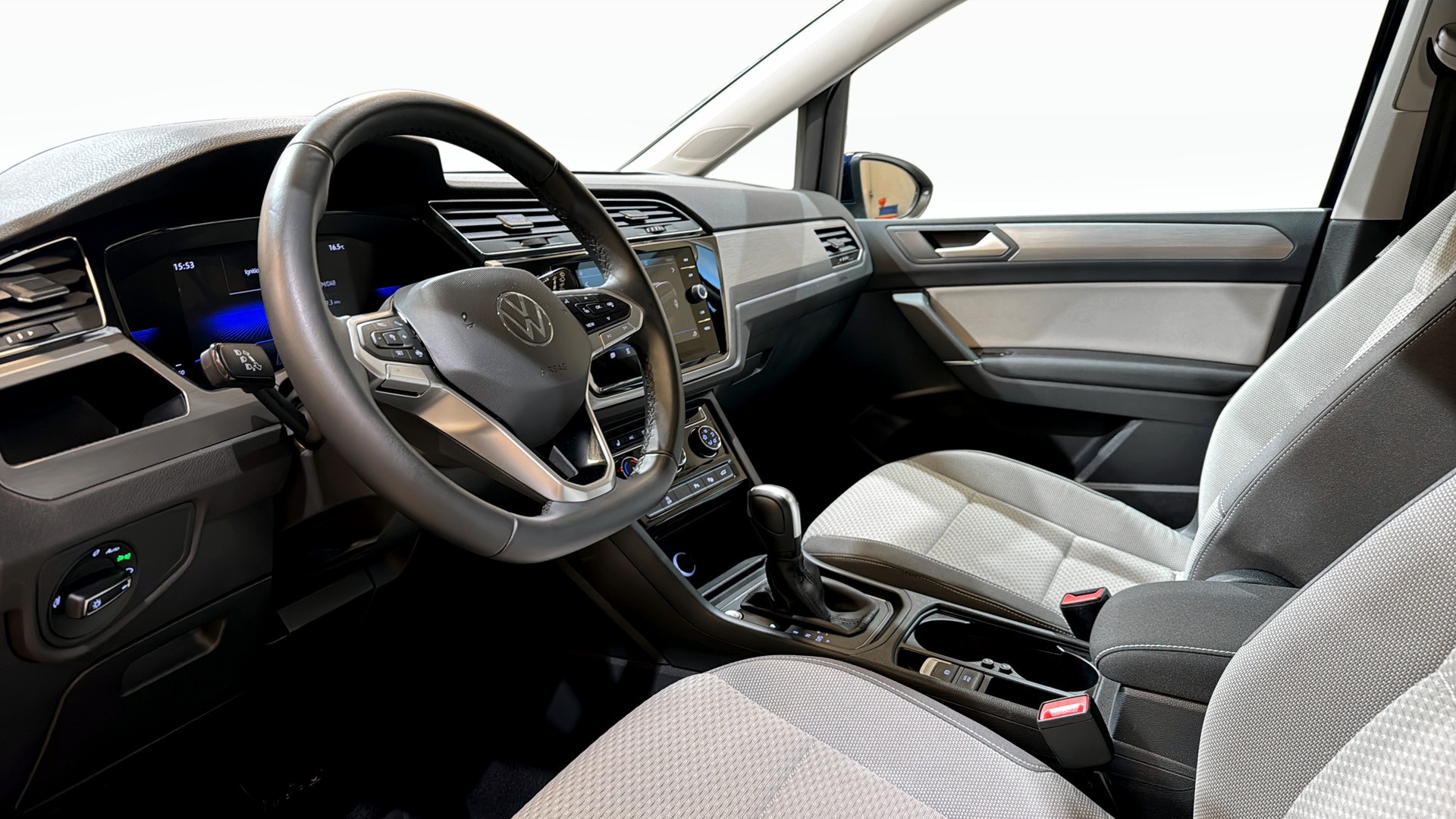 Volkswagen Touran WJE27D
