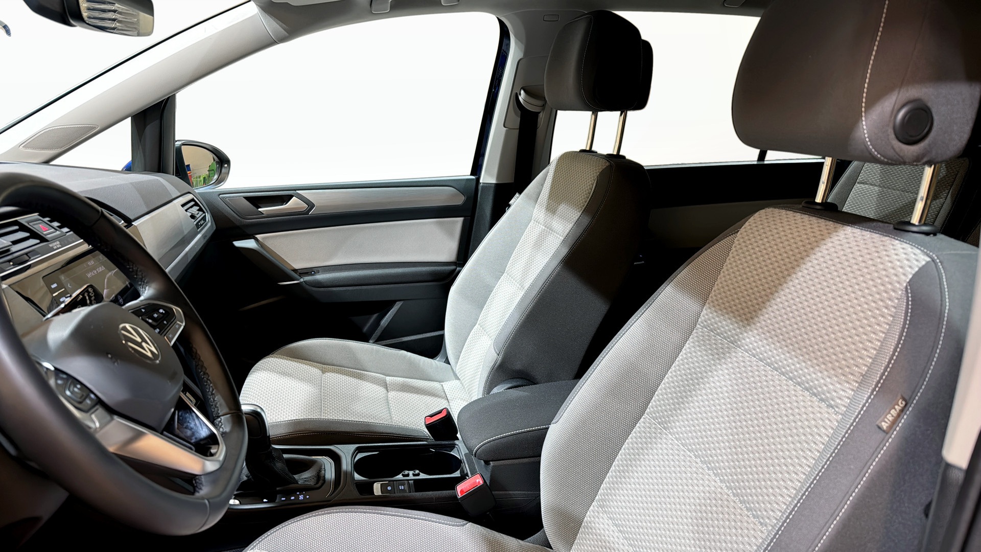 Volkswagen Touran WJE27D