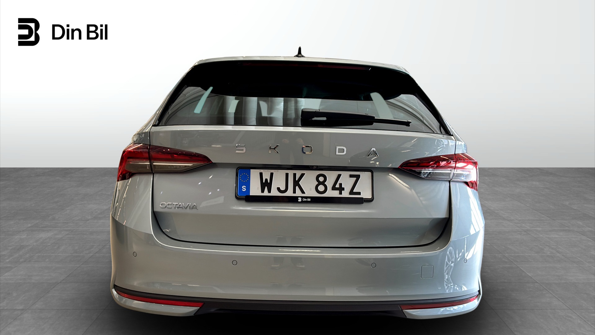 Skoda Octavia Combi WJK84Z