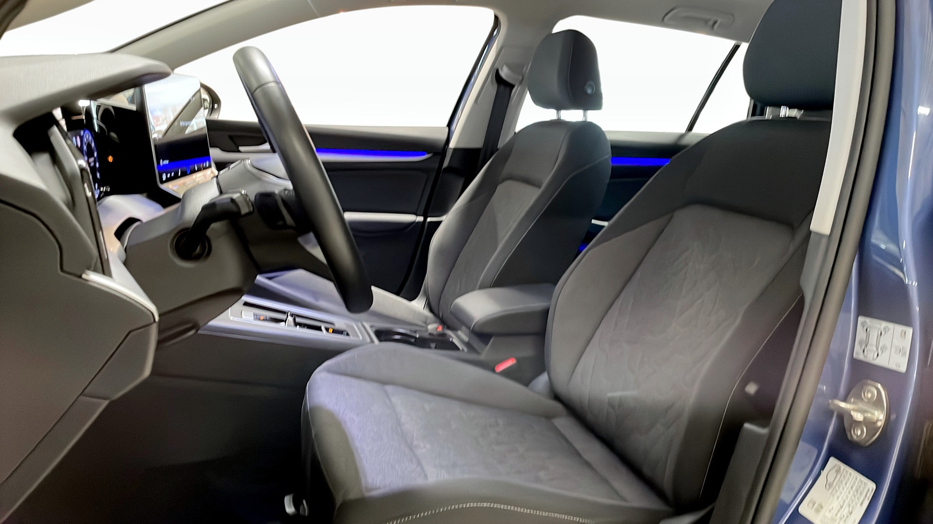 Volkswagen Golf WJL20J