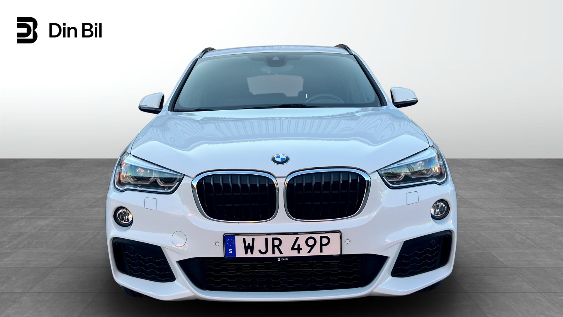 BMW X1 WJR49P
